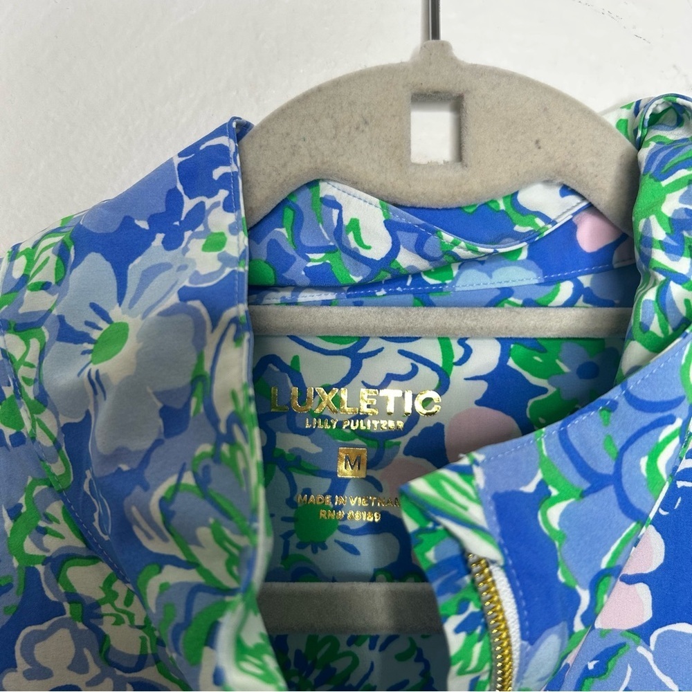 Lilly Pulitzer Luxletic Half-Zip Pullover – Size M (NWT) - Picture 5 of 7